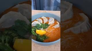 Арахисовый суп с гедза / Gyoza peanut soup