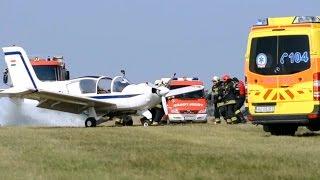 Emergency landing simulation at Börgönd Airshow 2015