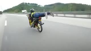 Mat rempit 1 malaysia