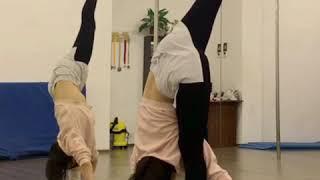 split | yoga pose | nadiia ra