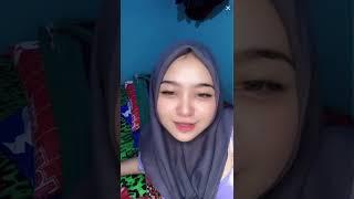 Mom Biti Hot Live Jualan Kopi SLB