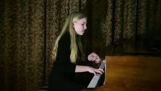 Sofya Menshikova performs A. Scriabin Etude in E major from "12 Etudes", op.8