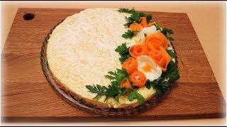 Новогодний салат из курицы и ананаса . Очень вкусный .