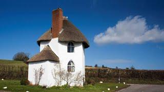 Cob Houses: The Ancient Building Method Making a Modern Comeback