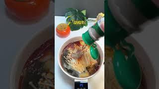 入冬的第一份一锅面，制作简单，味道好极了！#面食 #学会了快去试试吧 #美食分享 #妈呀太香了