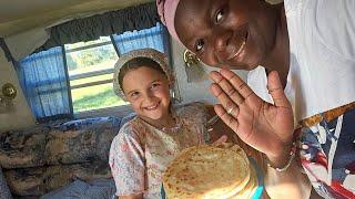 Hii imeenda! Mama Jimmy speaking English with her sister in-law while making chapati ️️️