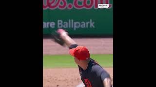 Harper gets his 2nd hit of the day, slapping an RBI single down the 3rd base line