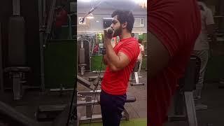 Gym Lovers  ll #ytshorts #love #gymlover #gymmotivation #fitness #crazy #youtubers #sports