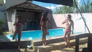 Desafio da piscina *-*(fale qualquer coisa*-*)