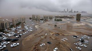 Saudi Arabia is underwater! Flash floods washed away property in Taif