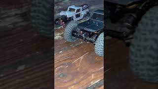 Scx24 SWB Vs LWB #scx24 #axial #rc #offroad #4x4 #chevy #3d