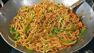 बाजार जैसा व्हेज हक्का नूडल्स (चाउमीन) बनाने की रेसिपी। Veg Chowmein Recipe l Hakka Noodles Recipe।