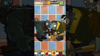 Pvz 1 Gargantuar Vs. Halloween Gargantuar / Plants Vs. Zombies 2