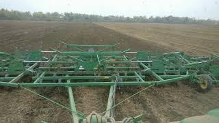 John Deere 8370r with 50 foot field cultivator