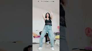 金芙蓉广场舞|这身材太火辣了受不了|广场舞|熟女|骚女|大尺度|阿姨|少妇|诱惑|更多各种视频|各种需求的视频QQ:64642324