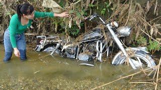 The Girl Repair and Restoration Big Displacement Motorcycle Soak In Water \ GENIUS GIRL MECHANIC