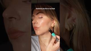 Contour hack that works #contour #jawline #makeuphack  #makeuphacks #makeuptipsandtricks #makeuptips