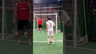 Take the opponent by surprise and attack them when they are unprepared 