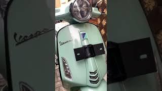 Vespa Primavera S green Relax