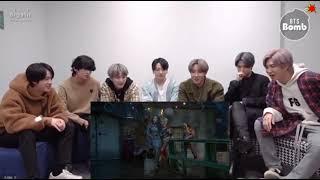 BTS reaction Descendents 2-chillin-