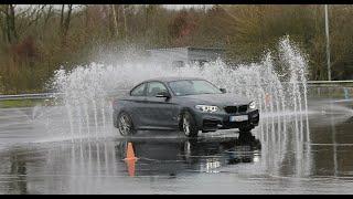 BMW M240i Winter-Fahrtraining ADAC Boksee Schleudern