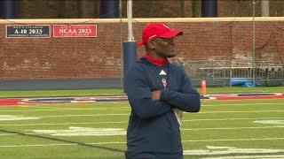 Spiders offensive coordinator Winston October headed to William & Mary