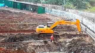 LiuGong Excavator 915 D - Фронтал LiuGong демонстрация из кабины - Excavator Videos