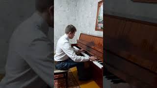 Ф. Шопен. Вальс Op. 64, no. 2. Исполняет Олег Володин.