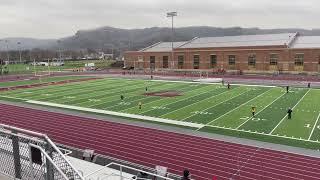 2022 UWEC Outdoor Esten Men's Dec 400m Mestnik