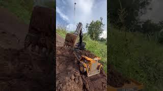 The EASY WAY to Choose Between RC Excavator Huina1592 and Dump Truck Yigong Digging Mud