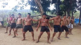 PILIPINO FUNNY DANCE