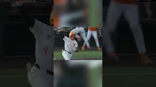 Tennessee is headed to Super Regionals!#tennesseebaseball #homerun #collegebaseball #baseball #vols