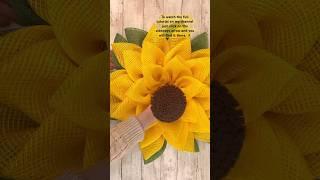 Make a No Fray Flower Wreath - Click on the sideways ▶️ to watch the original video here on YouTube
