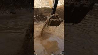 #Excavator #JohnDeere #PondCleaning #dredging #digger #construction #heavyequipment #shorts18