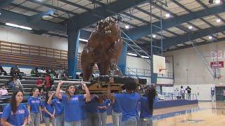 DAYBREAK PEP RALLY | West Brook students get ready for Friday night's game against Barbers Hill High