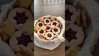 Linzer Cookies Recipe