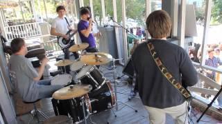 Walkabout (RHCP COVER) at Chomp and Stomp 2012 - Oliver's Antics