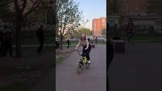 Девушка bmx