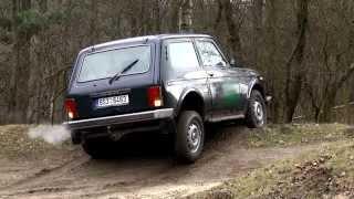 Ladu Niva vs. Dacia Duster vs. Mercedes G vs. Toyota Landcruiser