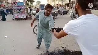 ROAD REPAIRING WORK BY YOUNGSTERS ITSELF BALDIA TOWN KARACHI | FIXIT PAKISTAN