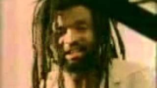 Lucky Dube,Mama