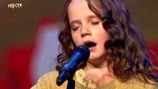 Amira (9) verbijstert iedereen met opera - HOLLAND'S GOT TALENT