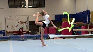 Rhythmische Sportgymnastik - Akrobatik trifft auf Ästhetik