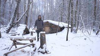 big snowfall in  huge dugout, the guests are in winter shelter, new dugout stove