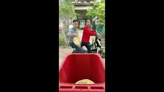 Today's garbage is disobedient #HuaZi couple# Daily laughs