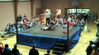 EWA 11-5-11 The Mac vs Adrian Vine