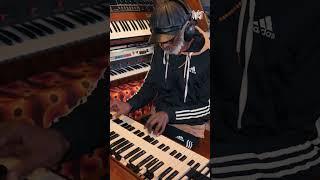 Clinton Fearon & The Riddim Source - Chatty Chatty Mouth I Analogue by Qwest TV #qwesttv