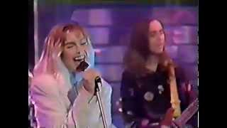 Sam Brown - Kissing Gate (Top Of The Pops 1990)