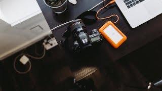 WHATS IN MY CAMERA BAG