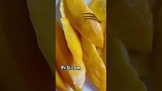 Golden Mango – Sweet & Irresistible! pr3i.com #goldenmango #tropicalfruit #sweetmango